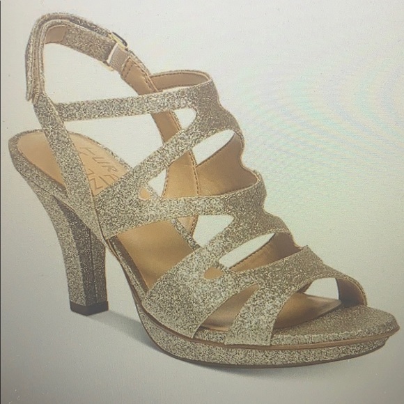 naturalizer dianna slingback sandals